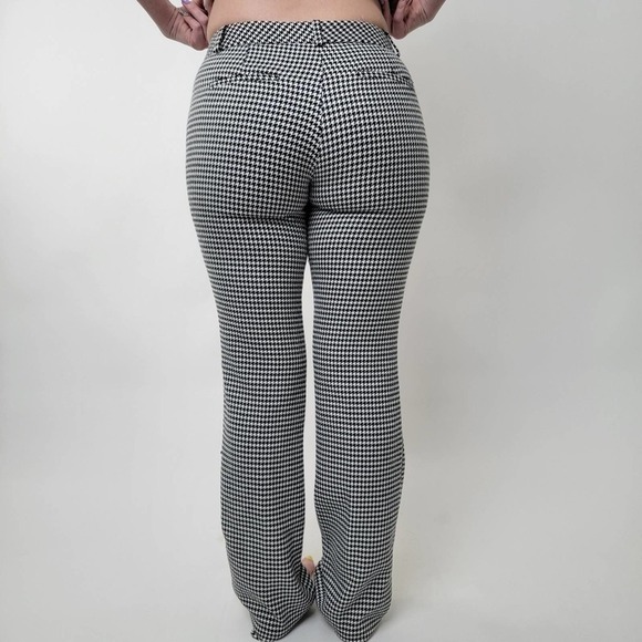 Express Editor High Waisted Houndstooth Pattern Pants 2 - Picture 6 of 7